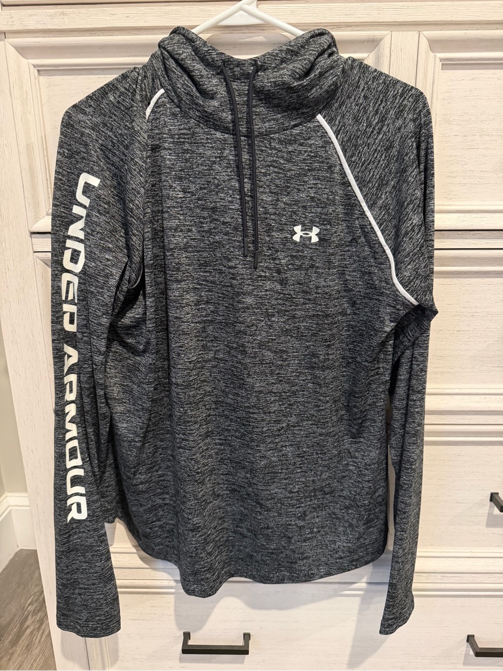 Under Armour Loose Fit Lightweight Hoodie